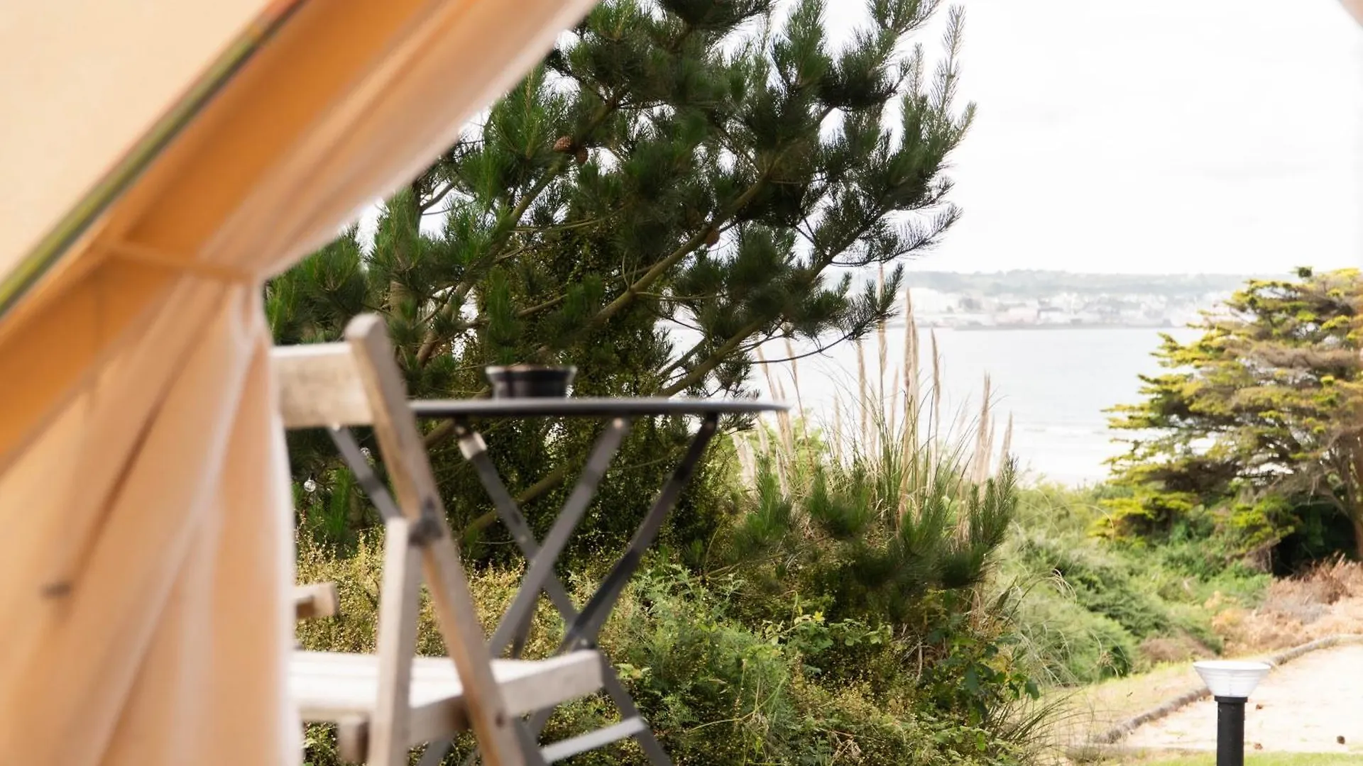 Tente de luxe Hotel The Glamping Spot - Douarnenez à Plonévez-Porzay France