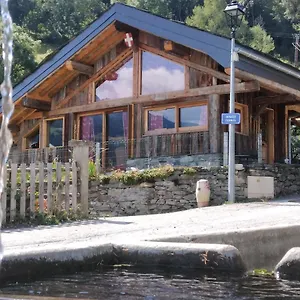 https://chalet-jacuzzi-vue-top.hotels-rhonealpes.com